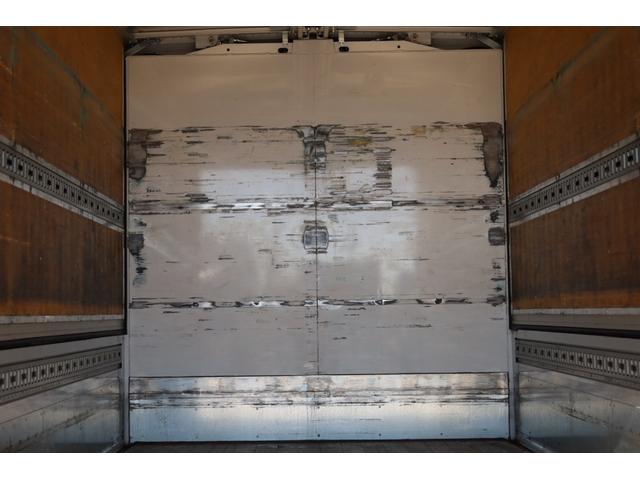 キャンター 　ワイド　ロング　格納ゲート　バックカメラ　ＥＴＣ２．０　キーレス　積載３．４５ｔ　パブコ　９０度ストッパー　引出しフック５対　ラッシング２段　床木　新明和　格納３枚　ラジコン　最大昇降質量１０００ｋｇ（17枚目）