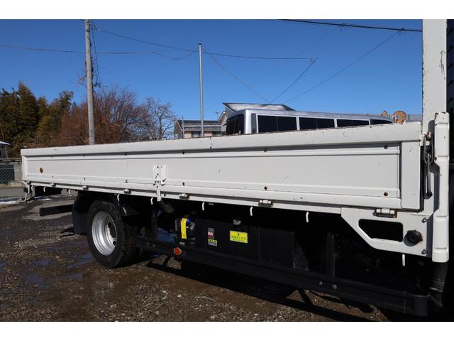 エルフトラック 　ワイド　ロング　総重量５ｔ未満　ＥＴＣ　キーレス　５ＭＴ　３方開　床木製　セイコーラック　内フック３対　ロープフックサイド９対　リア４ヶ　積載２ｔ（8枚目）