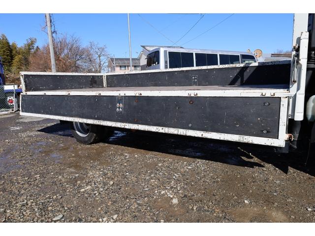 エルフトラック 　ワイド　ロング　総重量５ｔ未満　ＥＴＣ　キーレス　５ＭＴ　３方開　床木製　セイコーラック　内フック３対　ロープフックサイド９対　リア４ヶ　積載２ｔ（10枚目）