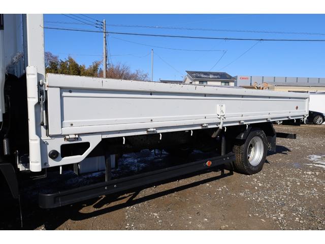 エルフトラック 　ワイド　ロング　総重量５ｔ未満　ＥＴＣ　キーレス　５ＭＴ　３方開　床木製　セイコーラック　内フック３対　ロープフックサイド９対　リア４ヶ　積載２ｔ（12枚目）