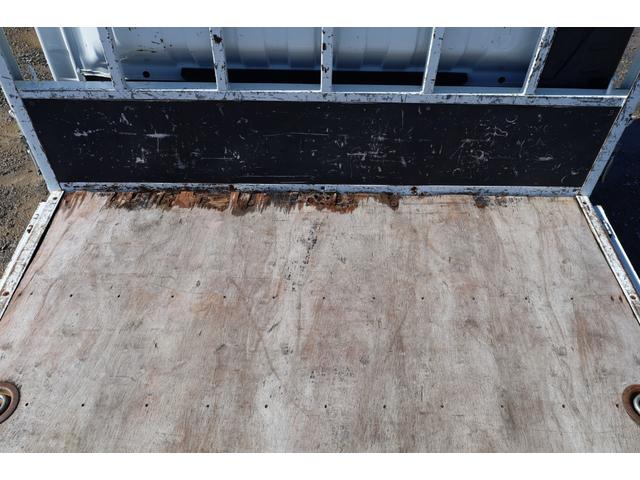 エルフトラック 　ワイド　ロング　総重量５ｔ未満　ＥＴＣ　キーレス　５ＭＴ　３方開　床木製　セイコーラック　内フック３対　ロープフックサイド９対　リア４ヶ　積載２ｔ（19枚目）