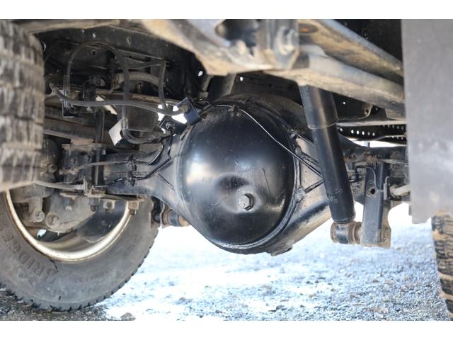 エルフトラック 　ワイド　ロング　総重量５ｔ未満　ＥＴＣ　キーレス　５ＭＴ　３方開　床木製　セイコーラック　内フック３対　ロープフックサイド９対　リア４ヶ　積載２ｔ（23枚目）