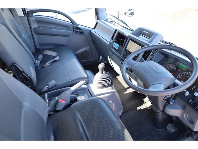 エルフトラック 　ワイド　ロング　総重量５ｔ未満　ＥＴＣ　キーレス　５ＭＴ　３方開　床木製　セイコーラック　内フック３対　ロープフックサイド９対　リア４ヶ　積載２ｔ（25枚目）