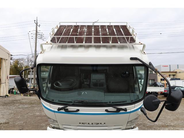 フォワード 　６２標準　ベッド　アルミヒラ　２４０馬力　６ＭＴ　積載３．９トン　＜平＞パブコ　３方開　床木製　セイコーラック　ロープフックサイド１４対　リア３ヶ（6枚目）