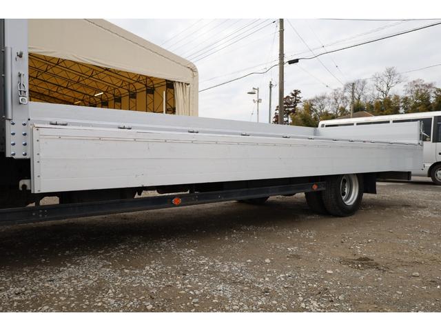 フォワード 　６２標準　ベッド　アルミヒラ　２４０馬力　６ＭＴ　積載３．９トン　＜平＞パブコ　３方開　床木製　セイコーラック　ロープフックサイド１４対　リア３ヶ（13枚目）