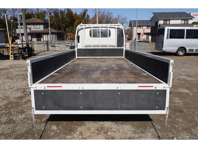 エルフトラック ワイド ロング 木ヒラ 6MT 積載2トン <平>3方開 床フック3対 床木製 ロープフックサイド9対 リア4ヶ セイコーラック(17枚目)