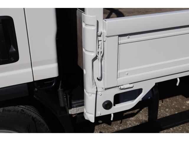 エルフトラック ワイド ロング 木ヒラ 6MT 積載2トン <平>3方開 床フック3対 床木製 ロープフックサイド9対 リア4ヶ セイコーラック(30枚目)