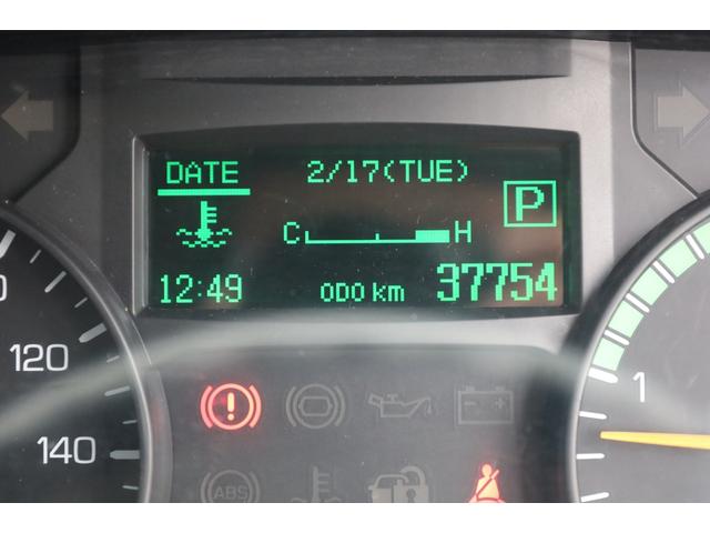 キャンター 　ワイドロング　カスタム　サイドドア　メッキ（グリル、フロントバンパー）　キーレス　積載２トン　パブコ　５７６Ｎ８５８７　Ｒ扉シャッター　Ｓ扉スライド　ラッシング３段　床木製（27枚目）