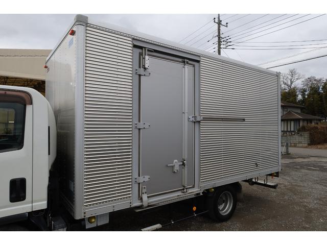 エルフトラック ワイド ロング サイドドア バックカメラ キーレス 6MT 積載2トン フルハーフ DLK T2DS989 ラッシング2段 床木製S扉スライド R扉観音 90度ストッパー(9枚目)