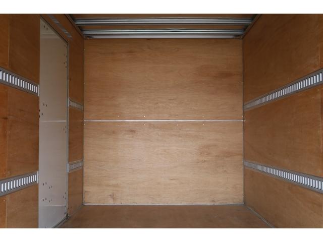 エルフトラック ワイド ロング サイドドア バックカメラ キーレス 6MT 積載2トン フルハーフ DLK T2DS989 ラッシング2段 床木製S扉スライド R扉観音 90度ストッパー(18枚目)