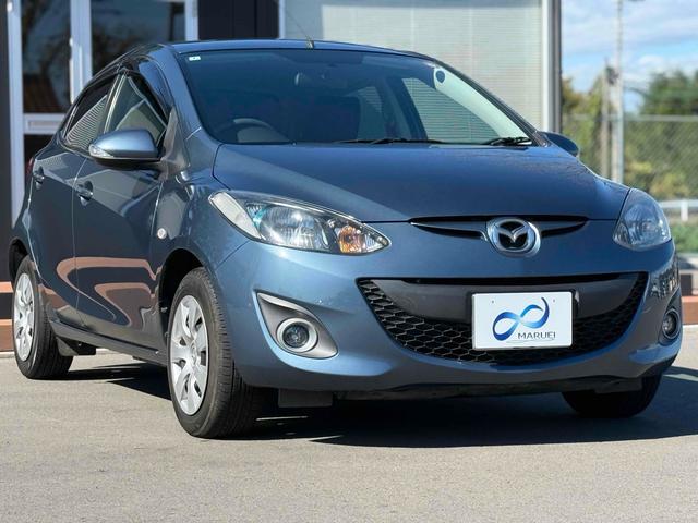 デミオ １３－スカイアクティブ　バックカメラ　ナビ　ＴＶ　キーレスエントリー　アイドリングストップ　電動格納ミラー　ＣＶＴ　衝突安全ボディ　ＡＢＳ　ＥＳＣ　ＣＤ　ＵＳＢ　エアコン　パワーステアリング　パワーウィンドウ（12枚目）