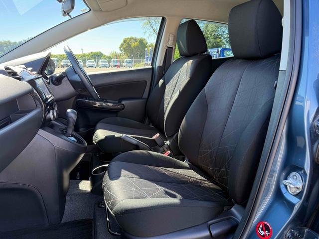 デミオ １３－スカイアクティブ　バックカメラ　ナビ　ＴＶ　キーレスエントリー　アイドリングストップ　電動格納ミラー　ＣＶＴ　衝突安全ボディ　ＡＢＳ　ＥＳＣ　ＣＤ　ＵＳＢ　エアコン　パワーステアリング　パワーウィンドウ（22枚目）