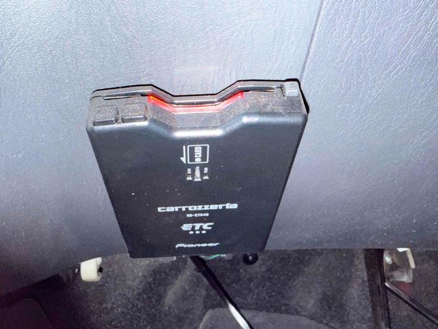 ジムニー ＸＧ　４ＷＤ　ドライブレコーダー　ＥＴＣ　キーレスエントリー　ＭＴ　ＡＢＳ　ＣＤ　アルミホイール　衝突安全ボディ　エアコン　パワーウィンドウ（9枚目）