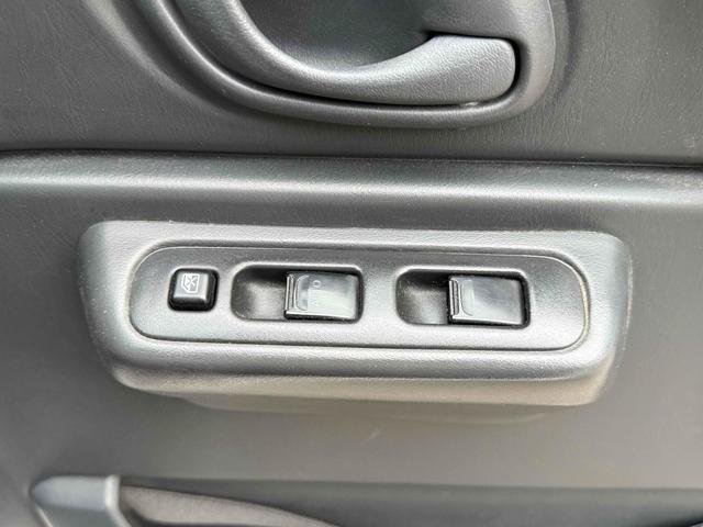 ジムニー ＸＧ　４ＷＤ　ドライブレコーダー　ＥＴＣ　キーレスエントリー　ＭＴ　ＡＢＳ　ＣＤ　アルミホイール　衝突安全ボディ　エアコン　パワーウィンドウ（10枚目）