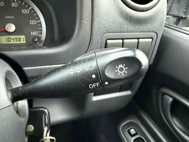 ジムニー ＸＧ　４ＷＤ　ドライブレコーダー　ＥＴＣ　キーレスエントリー　ＭＴ　ＡＢＳ　ＣＤ　アルミホイール　衝突安全ボディ　エアコン　パワーウィンドウ（28枚目）