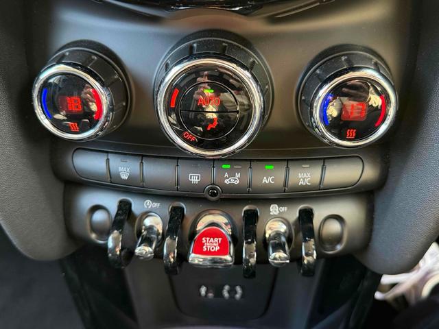 気温に合わせて直感的に操作することで、車内をいつでも快適に保てます。