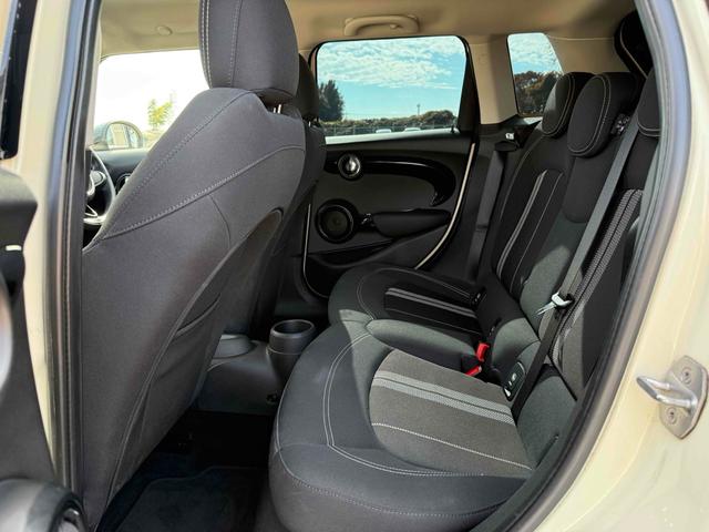 在庫確認などに関しては、お気軽にお問い合わせください。