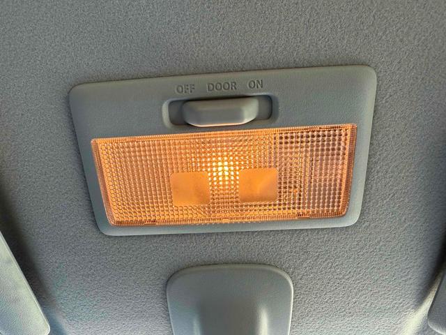 モコ Ｘ　バックカメラ　スマートキー　電動格納ミラー　ベンチシート　ＣＶＴ　盗難防止システム　ＡＢＳ　ＣＤ　ＵＳＢ　衝突安全ボディ　エアコン　パワーステアリング　パワーウィンドウ（23枚目）