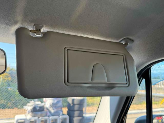 モコ Ｘ　バックカメラ　スマートキー　電動格納ミラー　ベンチシート　ＣＶＴ　盗難防止システム　ＡＢＳ　ＣＤ　ＵＳＢ　衝突安全ボディ　エアコン　パワーステアリング　パワーウィンドウ（24枚目）