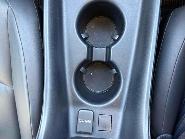 プリウス Sツーリングセレクション ETC レーンアシスト オートクルーズコントロール 衝突被害軽減システム バックカメラ ナビ アルミホイール オートマチックハイビーム オートライト LEDヘッドランプ CVT シートヒーター(31枚目)