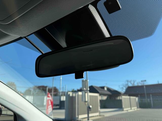 プリウス Sツーリングセレクション ETC レーンアシスト オートクルーズコントロール 衝突被害軽減システム バックカメラ ナビ アルミホイール オートマチックハイビーム オートライト LEDヘッドランプ CVT シートヒーター(32枚目)