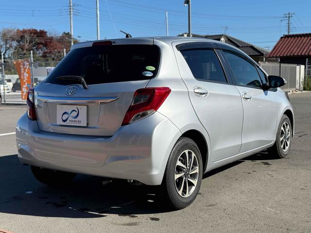 ヴィッツ F ナビ TV アルミホイール キーレスエントリー アイドリングストップ 電動格納ミラー CVT 衝突安全ボディ ABS ESC Bluetooth エアコン パワーステアリング(16枚目)