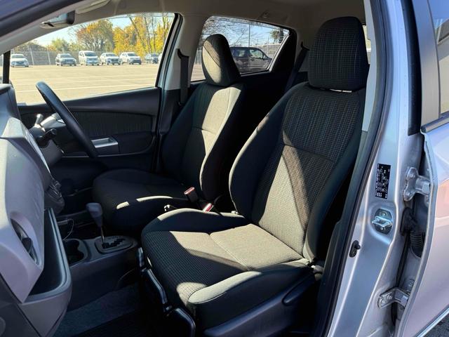 ヴィッツ F ナビ TV アルミホイール キーレスエントリー アイドリングストップ 電動格納ミラー CVT 衝突安全ボディ ABS ESC Bluetooth エアコン パワーステアリング(22枚目)