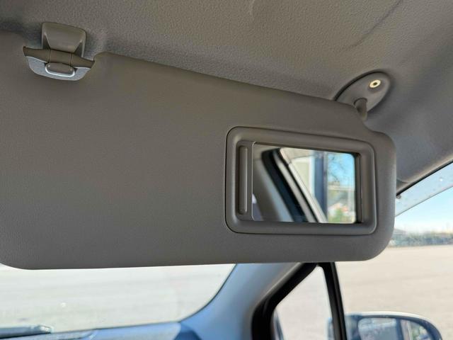 ヴィッツ F ナビ TV アルミホイール キーレスエントリー アイドリングストップ 電動格納ミラー CVT 衝突安全ボディ ABS ESC Bluetooth エアコン パワーステアリング(29枚目)