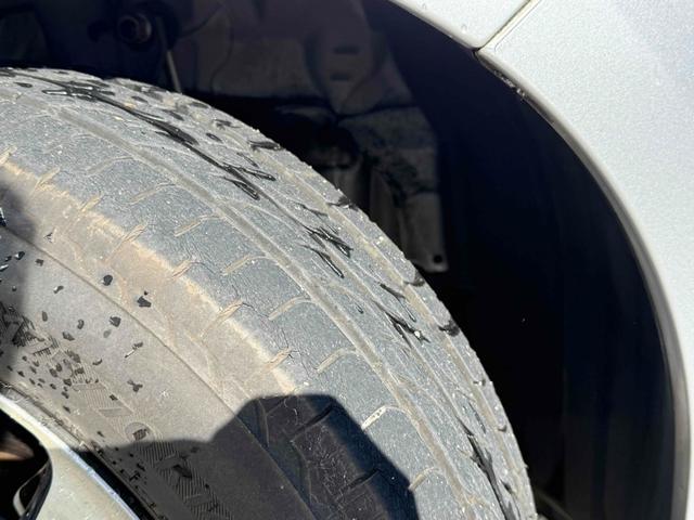 ヴィッツ F ナビ TV アルミホイール キーレスエントリー アイドリングストップ 電動格納ミラー CVT 衝突安全ボディ ABS ESC Bluetooth エアコン パワーステアリング(31枚目)