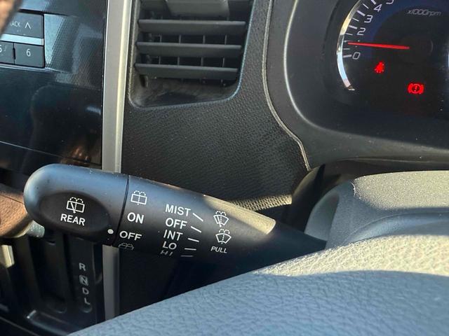 ワゴンRスティングレー X HID スマートキー 電動格納ミラー ベンチシート CVT 盗難防止システム ABS CD アルミホイール 衝突安全ボディ エアコン パワーステアリング パワーウィンドウ(6枚目)