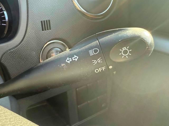 ワゴンRスティングレー X HID スマートキー 電動格納ミラー ベンチシート CVT 盗難防止システム ABS CD アルミホイール 衝突安全ボディ エアコン パワーステアリング パワーウィンドウ(7枚目)