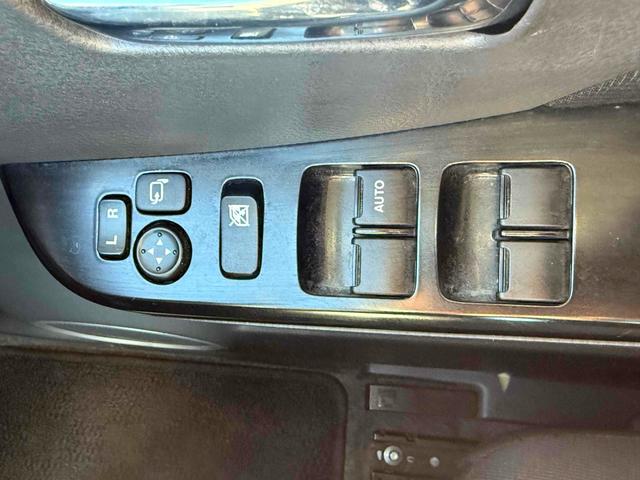 ワゴンRスティングレー X HID スマートキー 電動格納ミラー ベンチシート CVT 盗難防止システム ABS CD アルミホイール 衝突安全ボディ エアコン パワーステアリング パワーウィンドウ(10枚目)