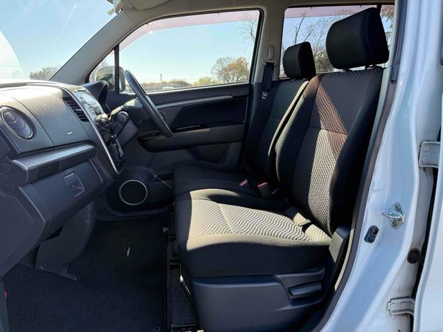 ワゴンRスティングレー X HID スマートキー 電動格納ミラー ベンチシート CVT 盗難防止システム ABS CD アルミホイール 衝突安全ボディ エアコン パワーステアリング パワーウィンドウ(22枚目)