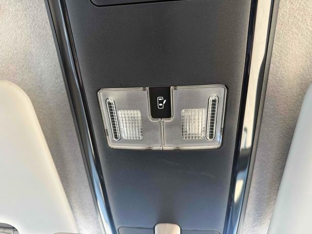 ルクラカスタム ＲＳ　ナビ　ＴＶ　ＨＩＤ　スマートキー　電動格納ミラー　ＣＶＴ　盗難防止システム　ＡＢＳ　ＣＤ　ＵＳＢ　Ｂｌｕｅｔｏｏｔｈ　アルミホイール　衝突安全ボディ　エアコン　パワーステアリング　パワーウィンドウ（30枚目）