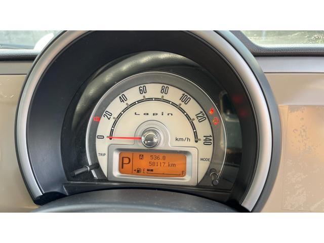 アルトラパン G スマートキー ベンチシート AT 盗難防止システム ABS CD アルミホイール 衝突安全ボディ エアコン パワーステアリング パワーウィンドウ(8枚目)