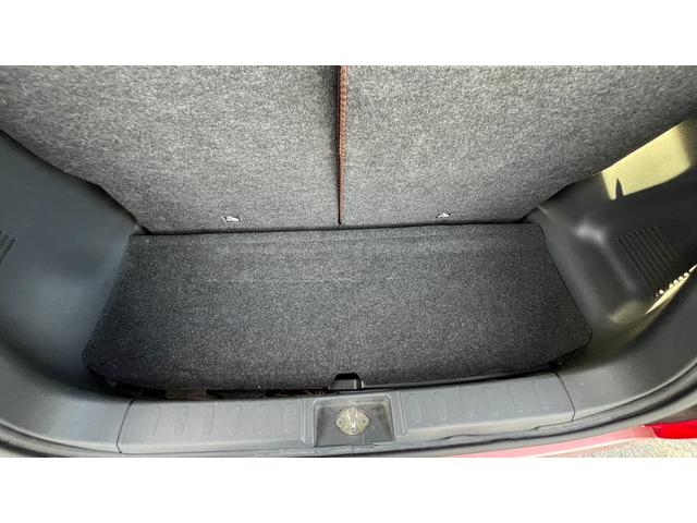 アルトラパン G スマートキー ベンチシート AT 盗難防止システム ABS CD アルミホイール 衝突安全ボディ エアコン パワーステアリング パワーウィンドウ(30枚目)