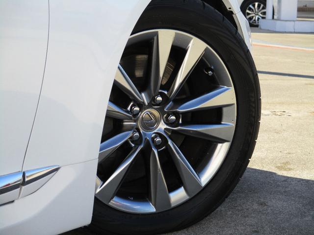 LS LS460 バージョンU Iパッケージ 後期仕様 サンルーフ 黒革シート シートヒーター&クーラー アルカンターラルーフライニング エアサスコントローラー LEDヘッドライト 純正ナビTV バックカメラ ETC リアサンシェード 当店買取車(7枚目)