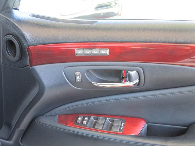 LS LS460 バージョンU Iパッケージ 後期仕様 サンルーフ 黒革シート シートヒーター&クーラー アルカンターラルーフライニング エアサスコントローラー LEDヘッドライト 純正ナビTV バックカメラ ETC リアサンシェード 当店買取車(25枚目)