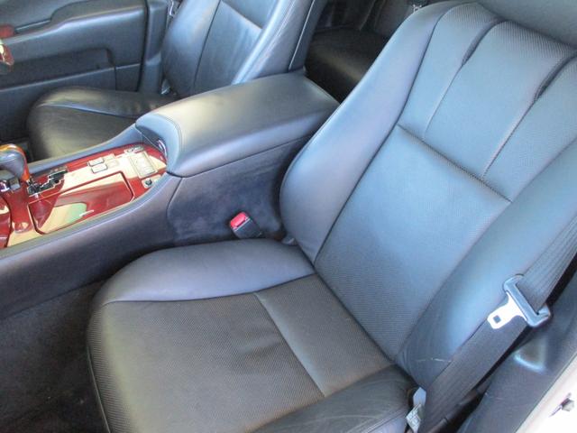 LS LS460 バージョンU Iパッケージ 後期仕様 サンルーフ 黒革シート シートヒーター&クーラー アルカンターラルーフライニング エアサスコントローラー LEDヘッドライト 純正ナビTV バックカメラ ETC リアサンシェード 当店買取車(47枚目)