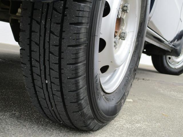 ミニキャブバン CL ハイルーフ 4WD 5MT ワンオーナー当店買取車 タイミングベルト116000KM時交換済み 前席パワーウインドウ 2023年製造タイヤ4本(ダンロップ)(6枚目)