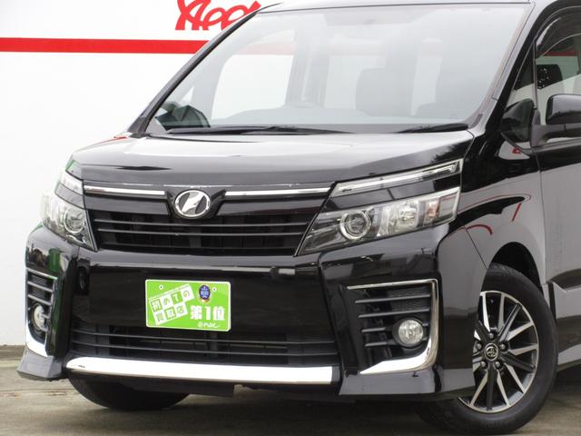 ヴォクシー ＺＳ　両側パワースライドドア　ＬＥＤヘッドライト　ナビ　フルセグＴＶ　バックカメラ　Ｂｌｕｅｔｏｏｔｈオーディオ対応　７人乗り　スマートキー　プッシュスタート　ＥＴＣ　タイミングチェーン　当店買取車（2枚目）