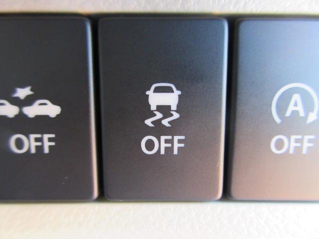 アルトラパン Ｓ　ワンセグメモリーナビ／バックカメラ／ＥＴＣ／社外ワンセグメモリーナビ／バックカメラ／ＥＴＣ／Ｄ席シートヒーター／オートライト／衝突軽減ブレーキ／横滑り防止／Ｉ－ＳＴＯＰ／ＨＩＤライト／インテリキー／（14枚目）