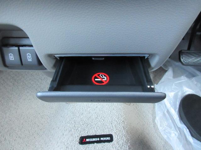 ミニキャブバン Ｍ　届出済未使用車／衝突軽減Ｂ／リアパーキングＳ／車線逸脱警報／マニュアルＡＣ／ＩＳＴＯＰ／横滑防止／キーレス／オートハイビーム／（28枚目）