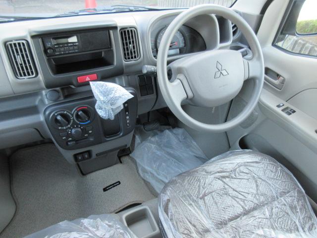 ミニキャブバン Ｍ　届出済未使用車／衝突軽減Ｂ／リアパーキングＳ／車線逸脱警報／マニュアルＡＣ／ＩＳＴＯＰ／横滑防止／キーレス／オートハイビーム／（39枚目）