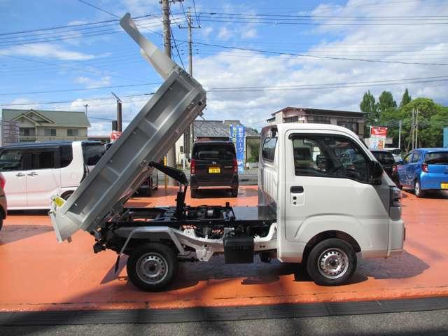 ハイゼットトラック 多目的ダンプ(電動式)3方開 4WDラジオ・LED省力パック・フロントシェルフ・ラバーマット・バイザー付き(4枚目)
