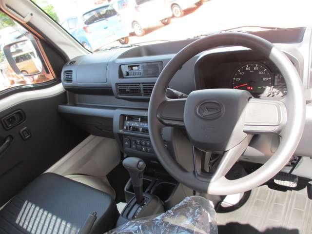 ハイゼットトラック 多目的ダンプ(電動式)3方開 4WDラジオ・LED省力パック・フロントシェルフ・ラバーマット・バイザー付き(16枚目)