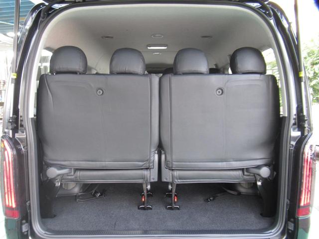 ハイエースワゴン GL 未登録新車 17AW フロントスポイラー パワースライドドア  LEDヘッドライト 社外テール 7インチナビ デジタルインナーミラー 全方位カメラ フリップダウンモニター ETC(8枚目)