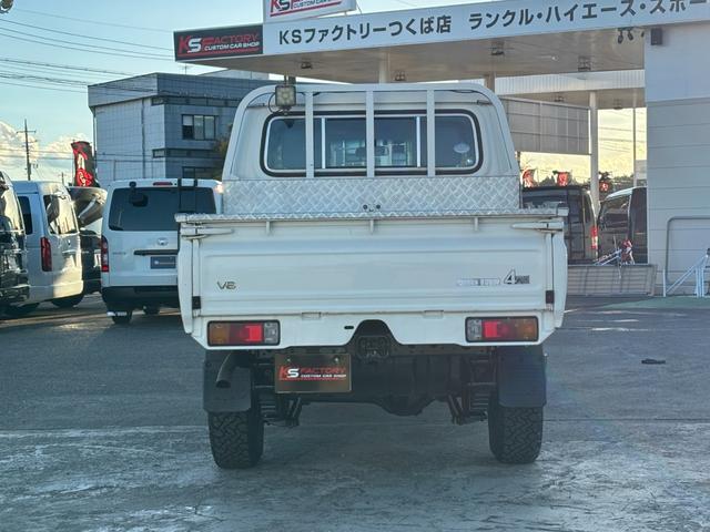 ランドクルーザー70 ピックアップ ランクル70/ランクル79/ユーザー買取車/30thアニバーサリーピックアップ/ガソリン/5MT/ETC/BFグッドリッチKO3ATタイヤ(2365/85R16)/社外16AW(5枚目)