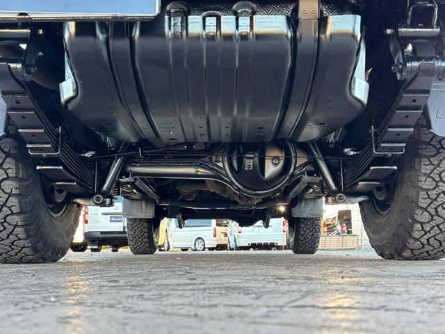 ランドクルーザー70 ピックアップ ランクル70/ランクル79/ユーザー買取車/30thアニバーサリーピックアップ/ガソリン/5MT/ETC/BFグッドリッチKO3ATタイヤ(2365/85R16)/社外16AW(21枚目)