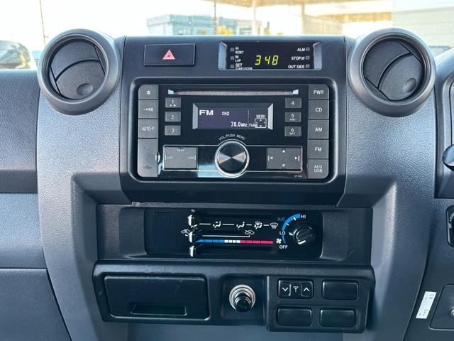 ランドクルーザー70 ピックアップ ランクル70/ランクル79/ユーザー買取車/30thアニバーサリーピックアップ/ガソリン/5MT/ETC/BFグッドリッチKO3ATタイヤ(2365/85R16)/社外16AW(38枚目)